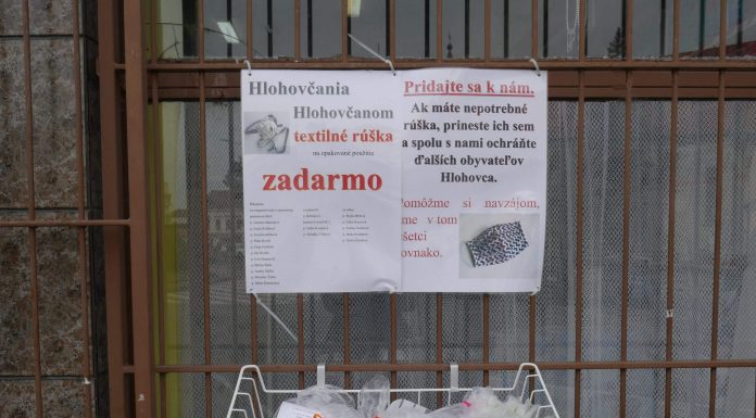 Rúška Hlohovčanom