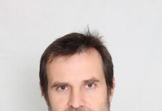 Peter Kovář – Obnova športového areálu na ZŠ Podzámska