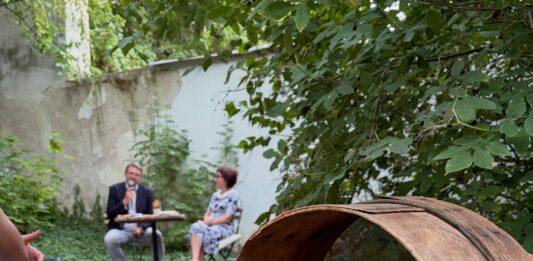 Hlohovská knižná žatva priniesla večer plný poézie a literárnej histórie
